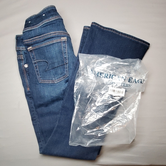 American Eagle Outfitters Denim - American Eagle Outfitters Kick Boot Mid Rise Jeans